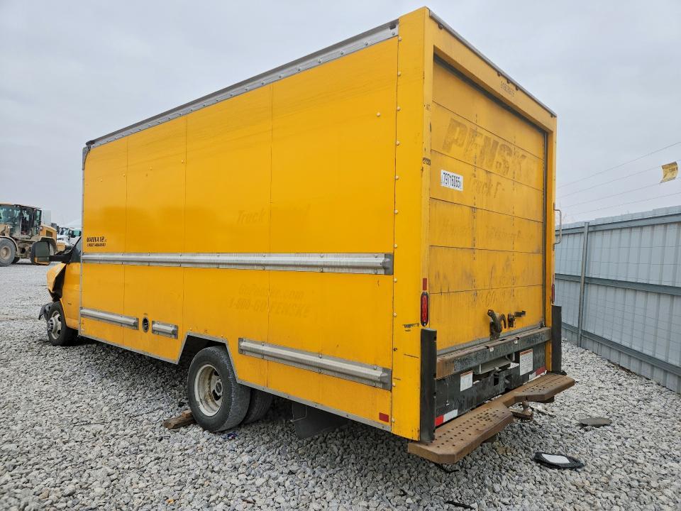 2018 GMC Savana BOX Truck