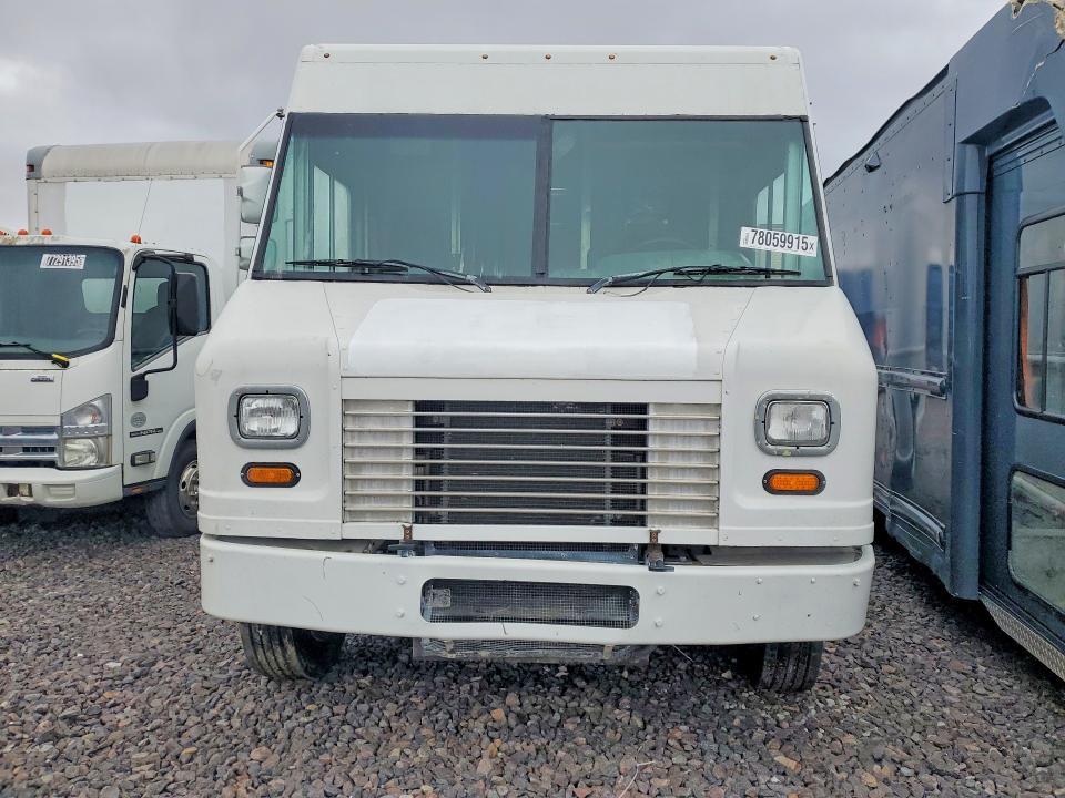 2013 Ford F59 Delivery Truck