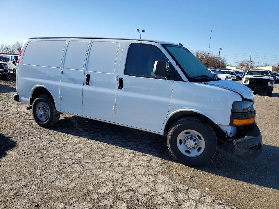 2022 Chevrolet Express 2500 Delivery Van