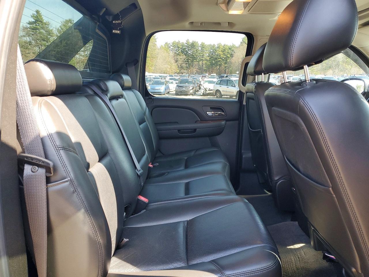 2011 Chevrolet Avalanche ltz