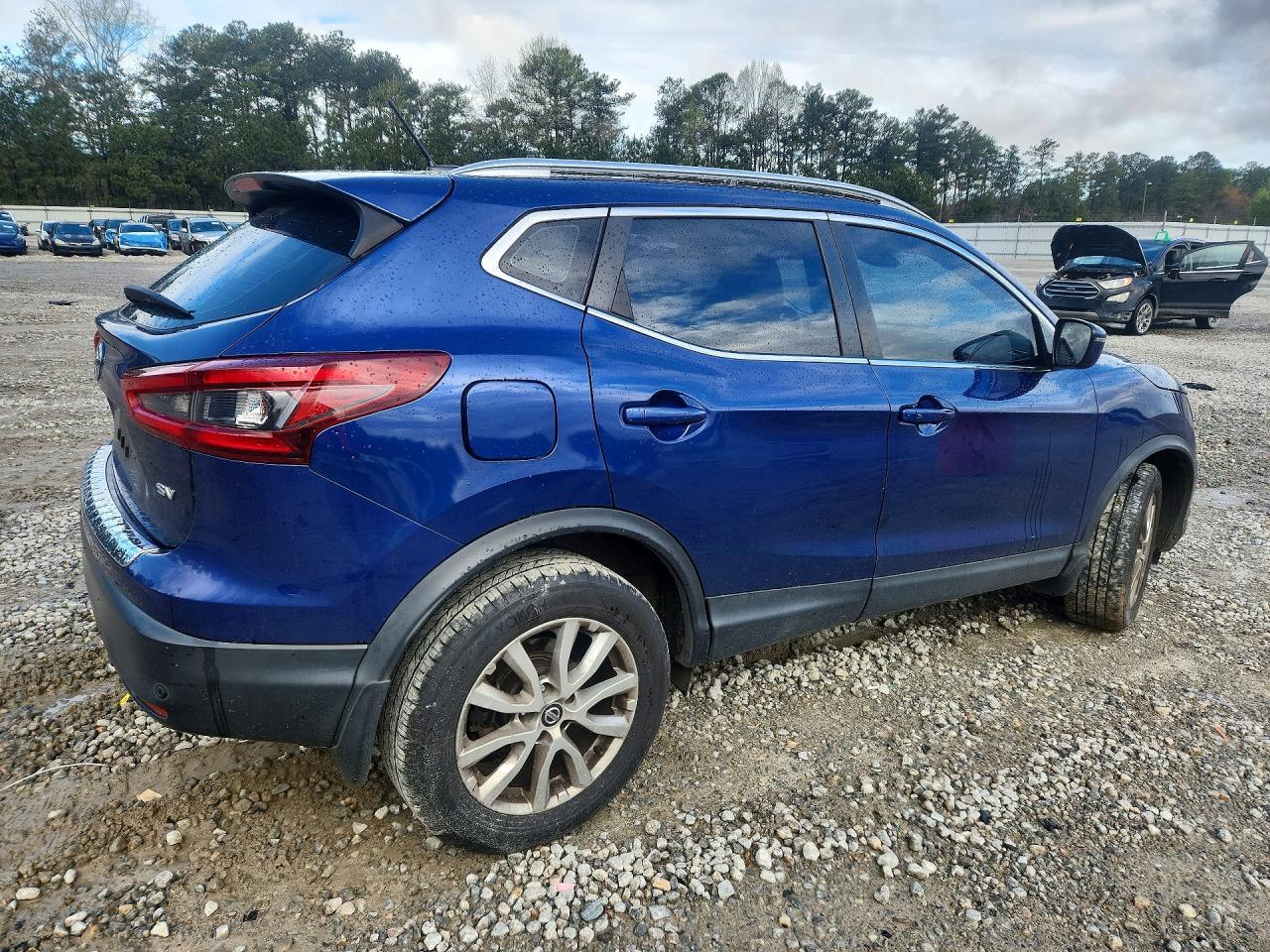 2020 Nissan Rogue Sport sv