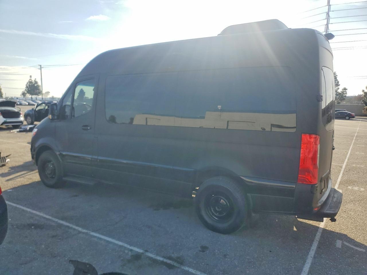 2023 Mercedes-Benz Sprinter 2500