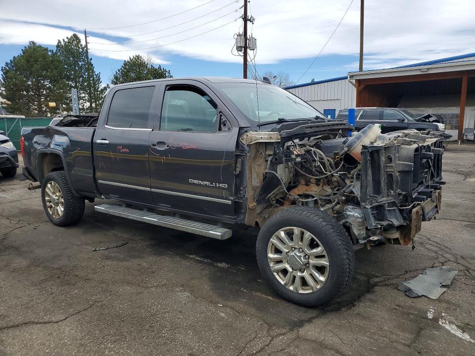 2016 GMC Sierra K2500 Denali
