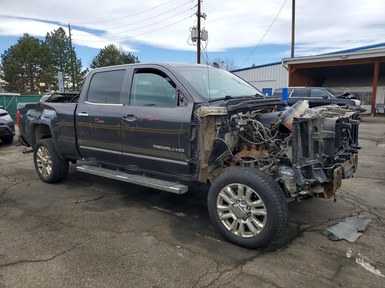 2016 GMC Sierra K2500 Denali