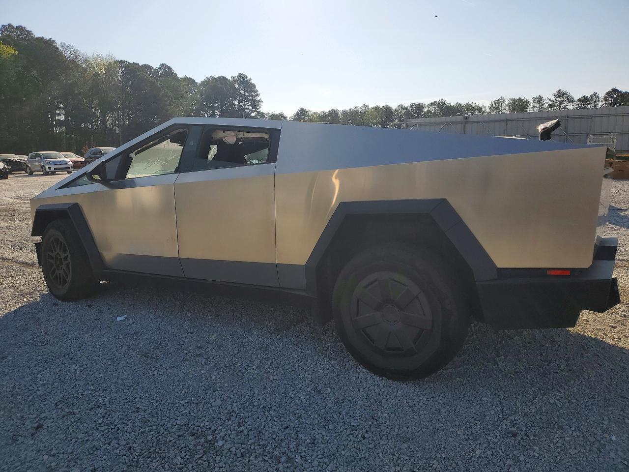 2024 Tesla Cybertruck
