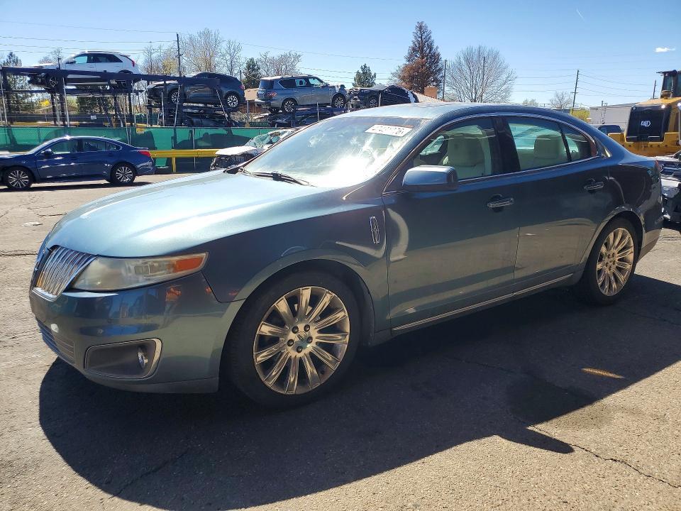 2010 Lincoln Townhouse MKS