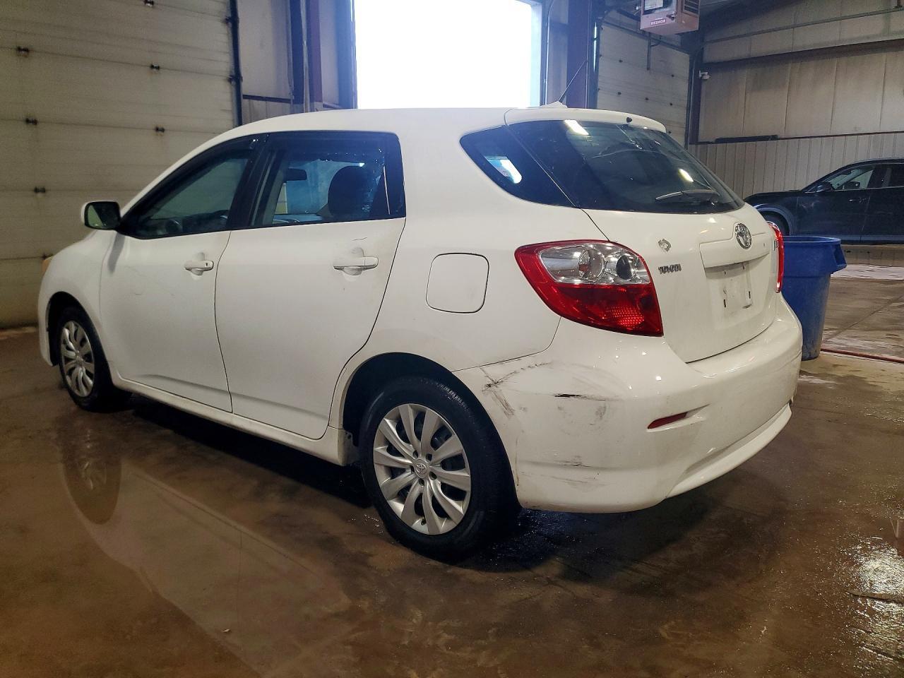 2009 Toyota Matrix Base