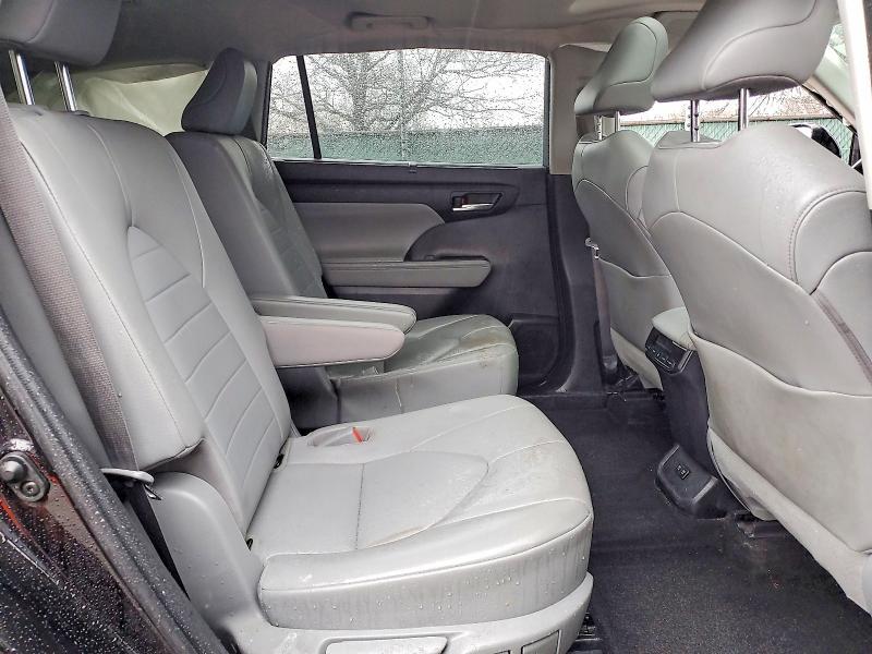 2020 Toyota Highlander Hybrid xle