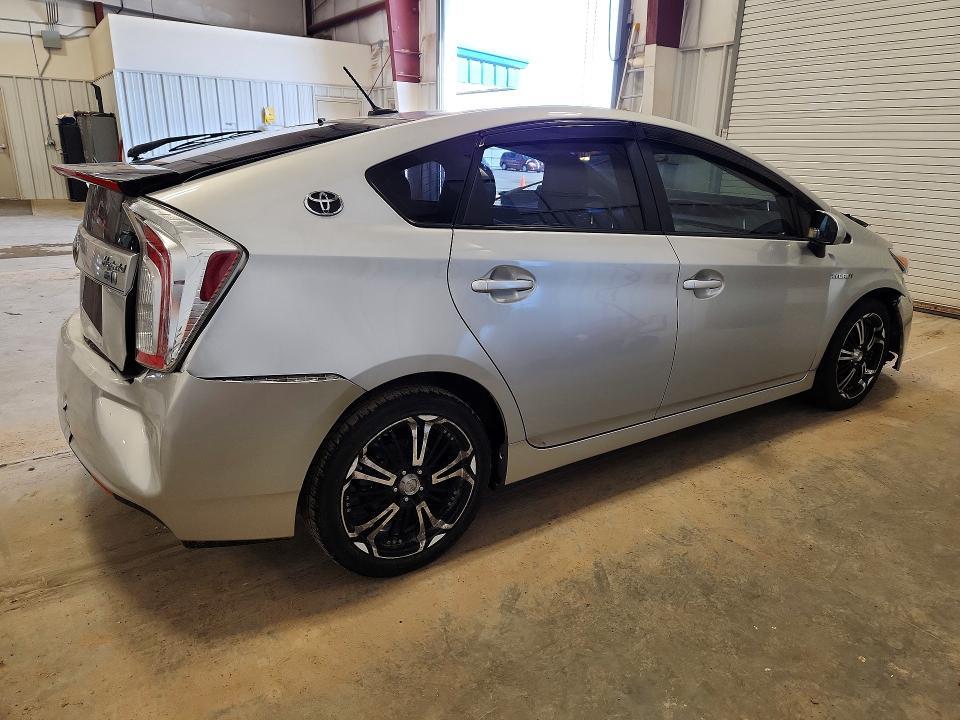 2015 Toyota Prius Three