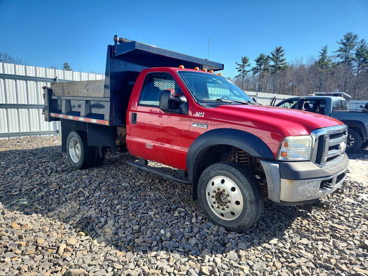2006 Ford F550 Super Duty Dump Truck