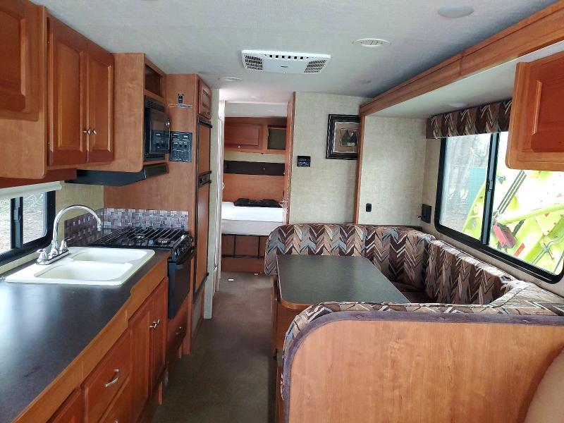 2016 Winnebago Vista 31ke-rv