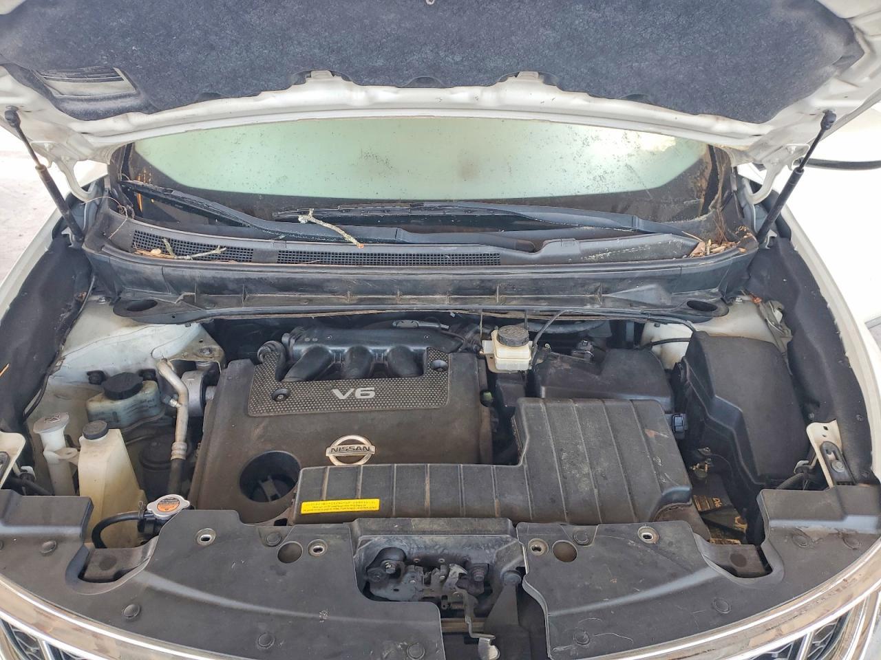 2011 Nissan Murano s