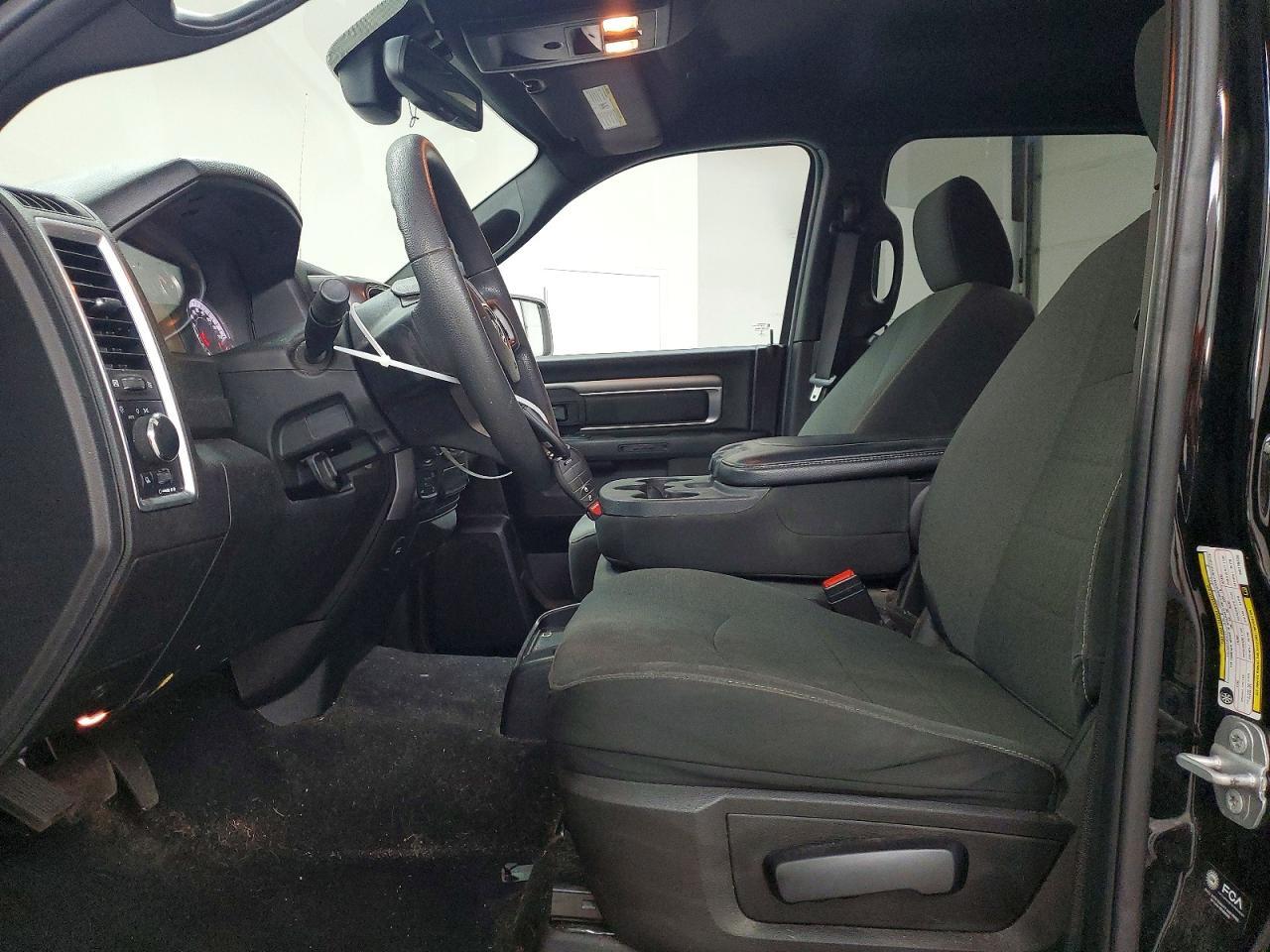 2022 Dodge RAM 1500 Classic SLT