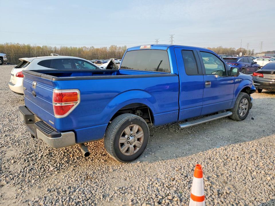 2011 Ford F150 Super cab