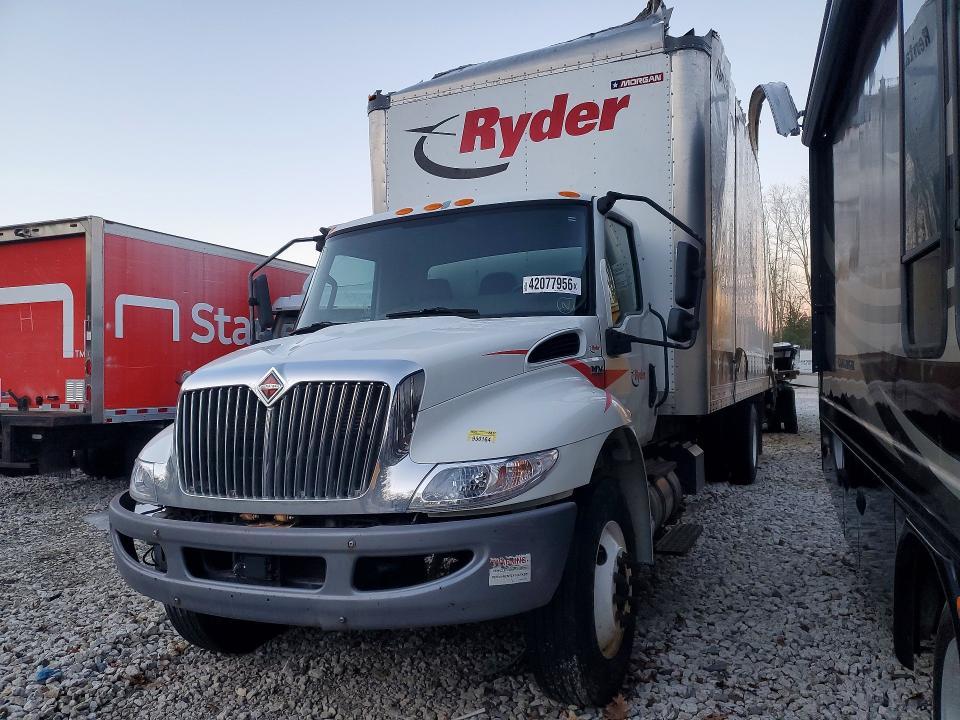 2020 International MV607 BOX Truck