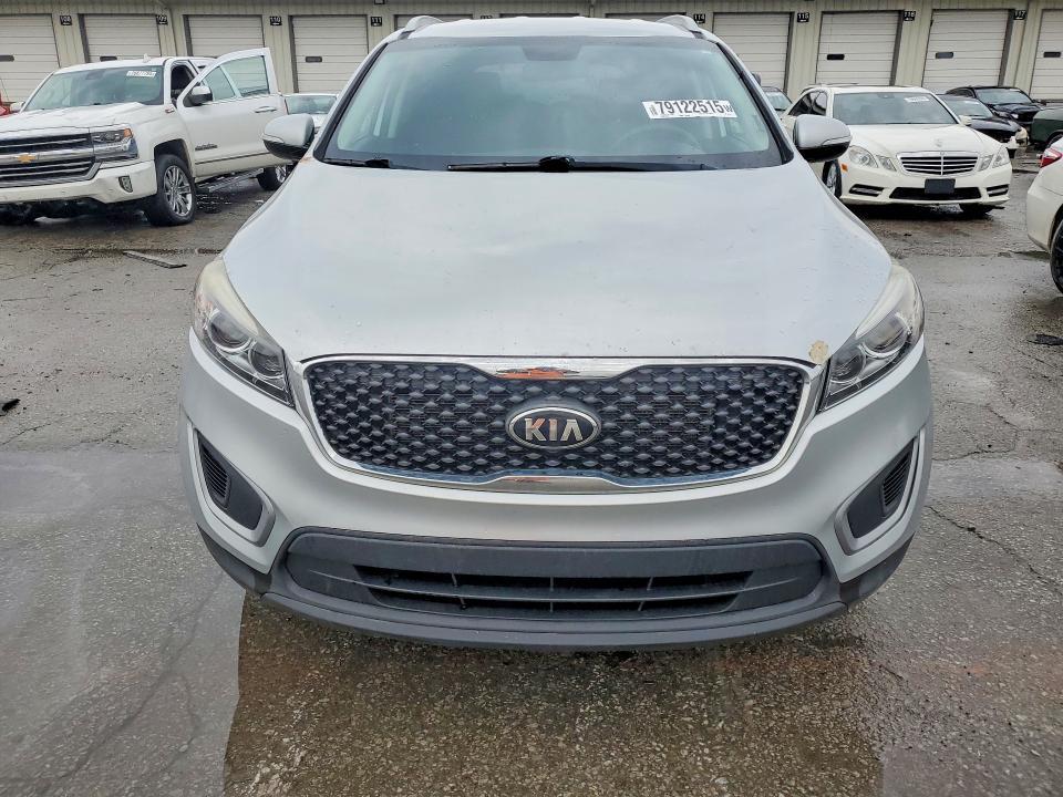 2018 KIA Sorento lx V6
