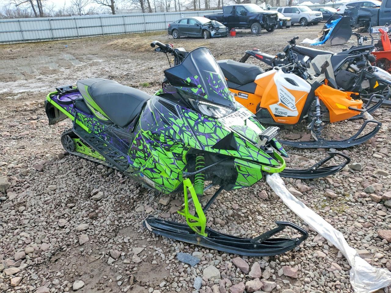 2019 Arctic Cat Snowmobile