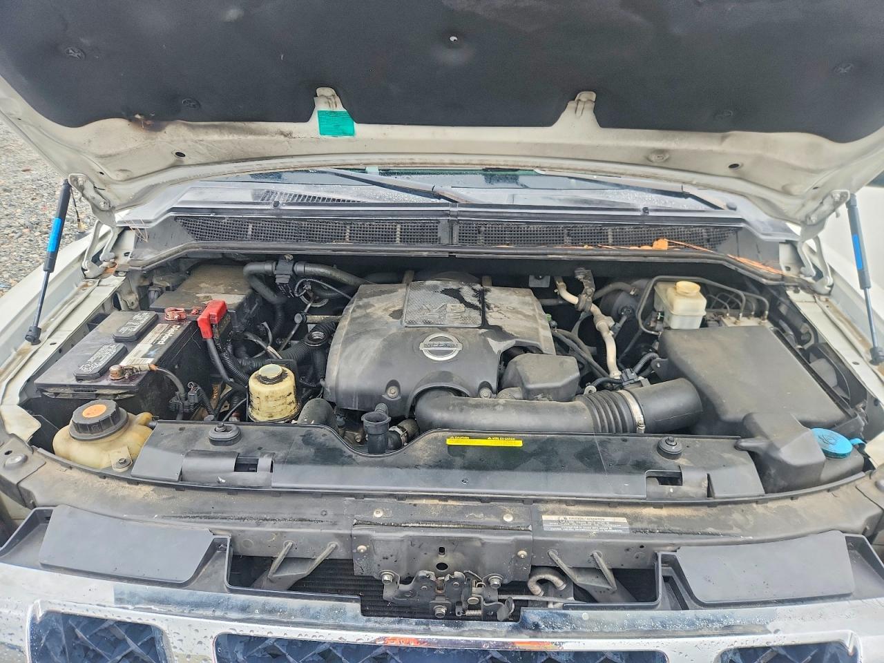 2011 Nissan Titan SV