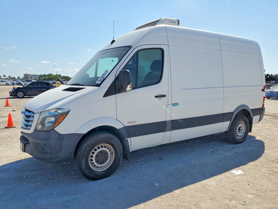 2016 Freightliner Chassis Refrigerated Delivery van