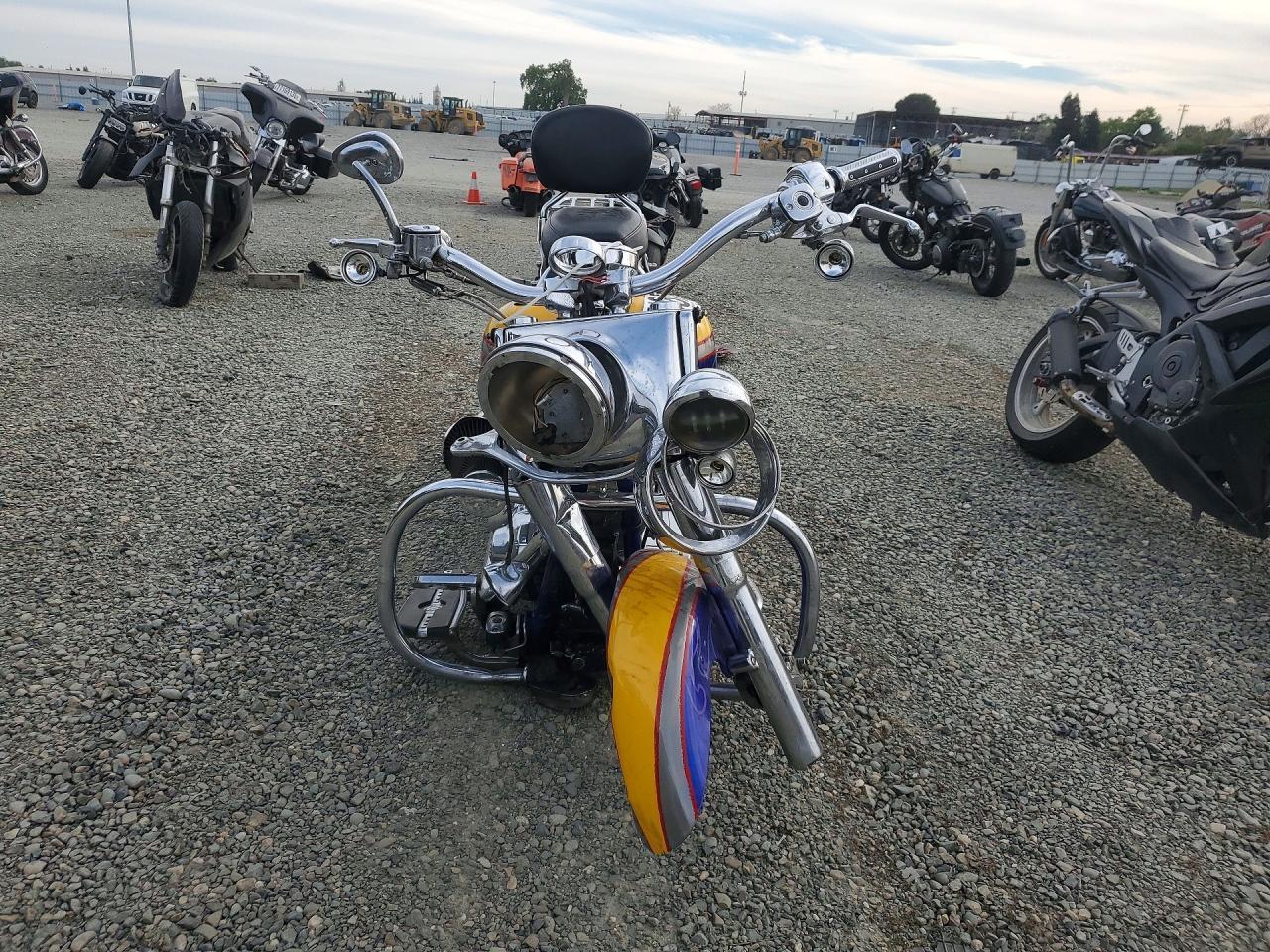 2006 Harley-Davidson Flstfse California