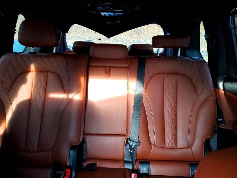 2024 BMW X7 M60i