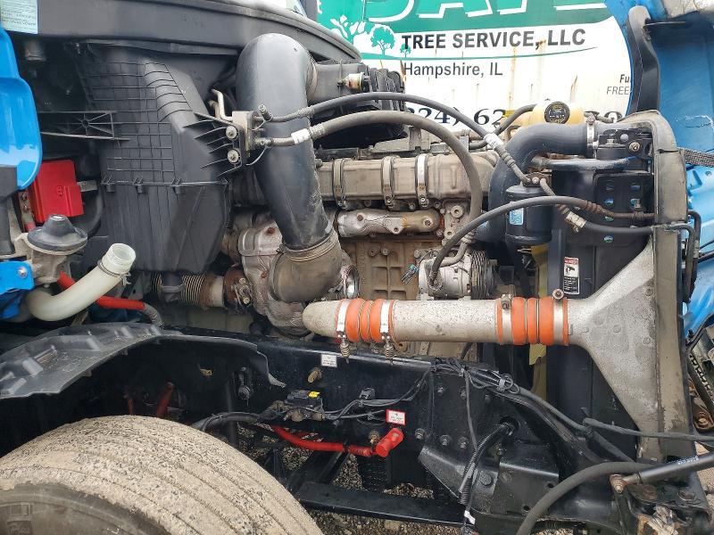 2021 Freightliner Cascadia 126