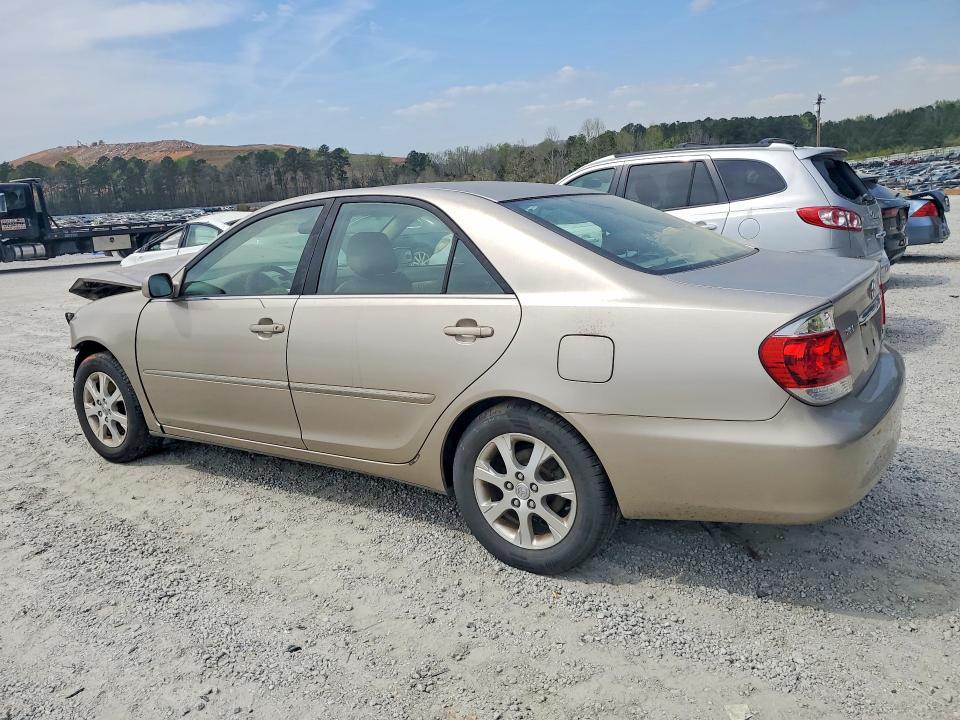 2005 Toyota Camry xle V6