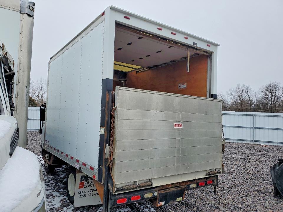 2016 Isuzu NPR BOX Truck