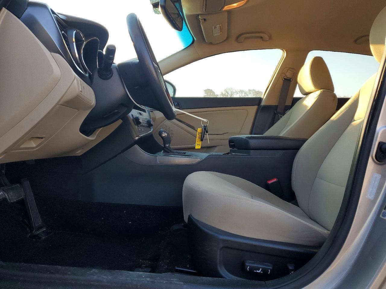 2013 KIA Optima lx