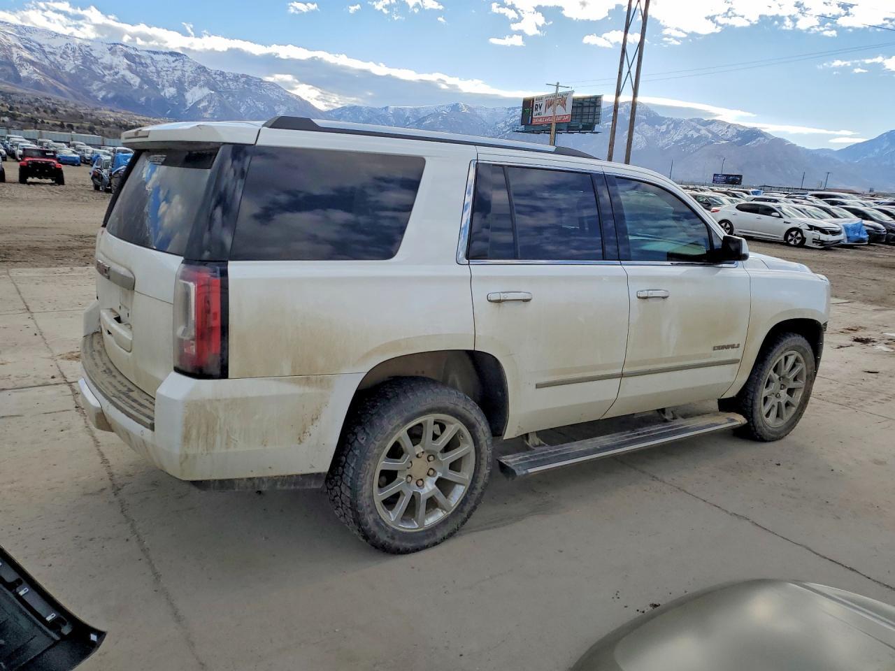 2016 GMC Yukon