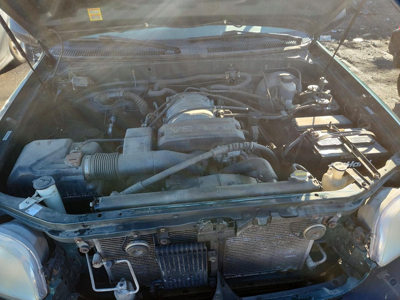 2000 Toyota Tundra SR5