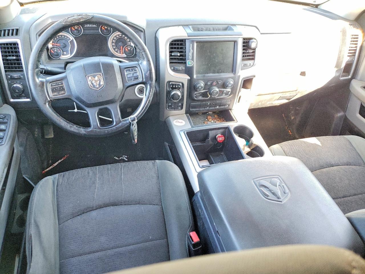 2014 Dodge RAM 1500 SLT