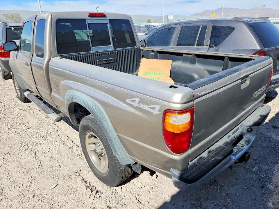 2004 Mazda B4000 cab