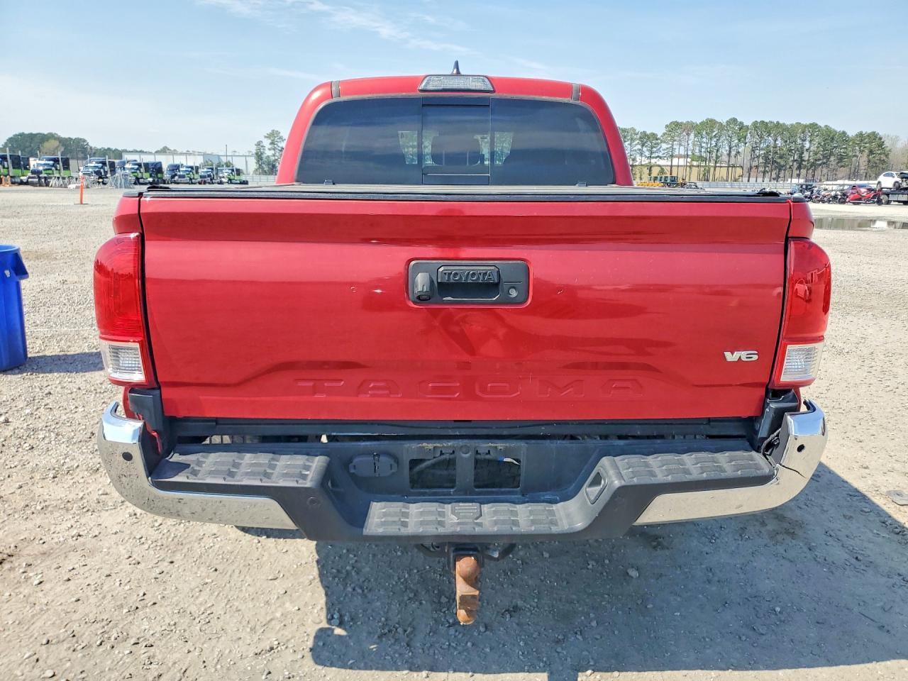 2018 Toyota Tacoma SR5 V6