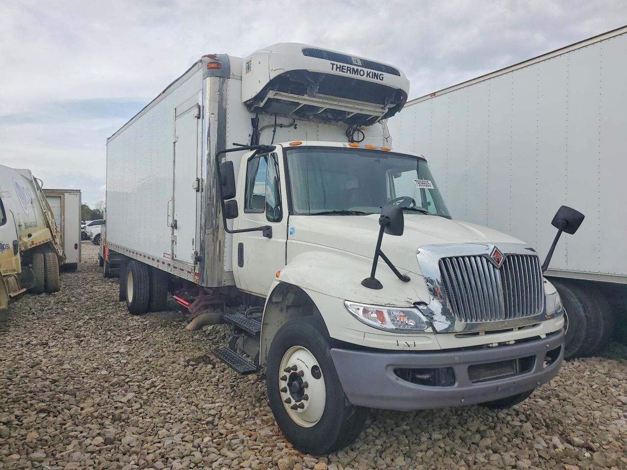 2018 International 4300 Refrigerated BOX Truck