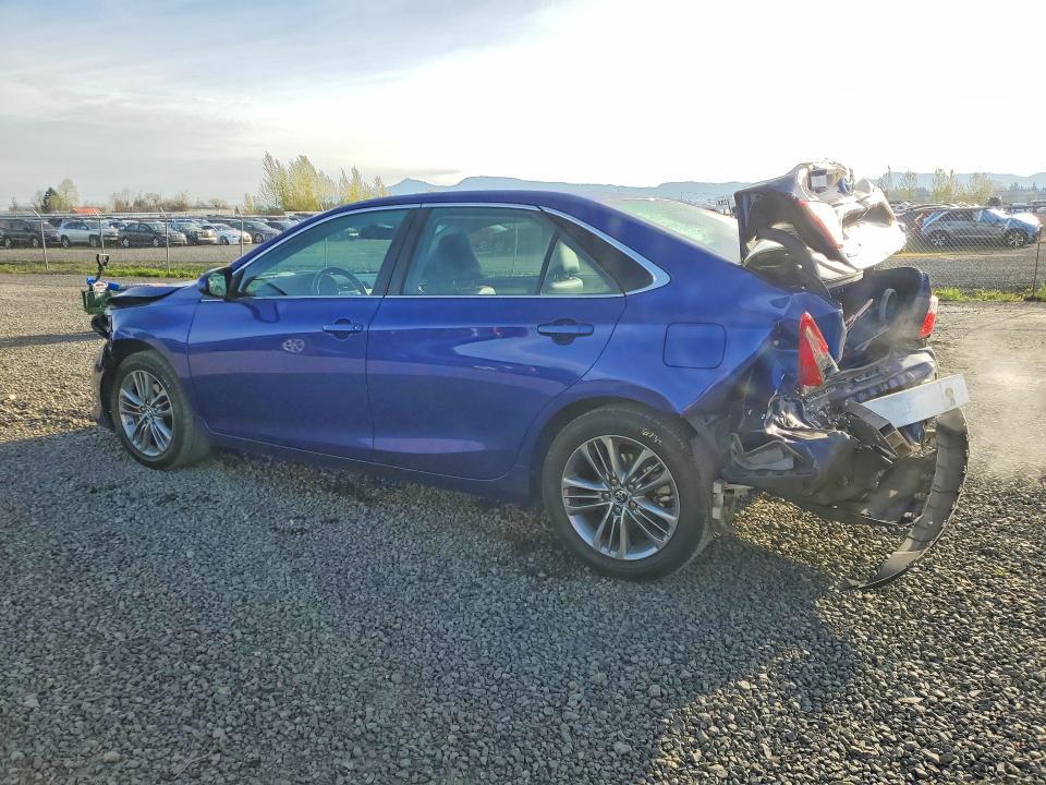 2015 Toyota Camry se