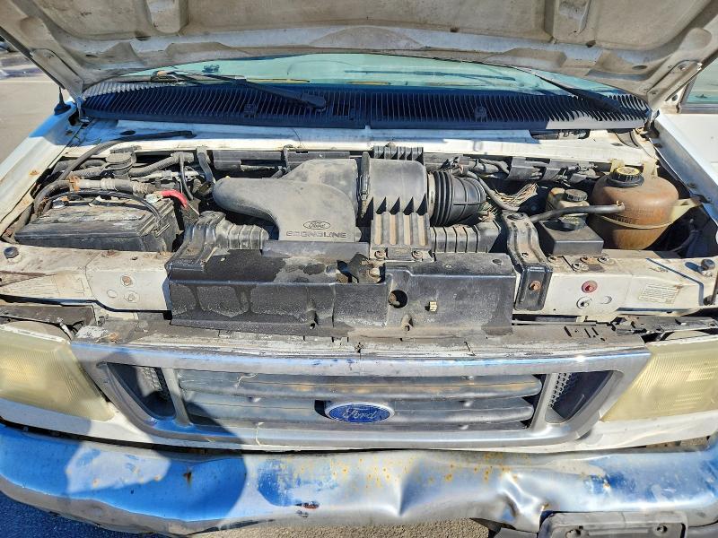 2003 Ford Econoline E350 Super Duty Wagon