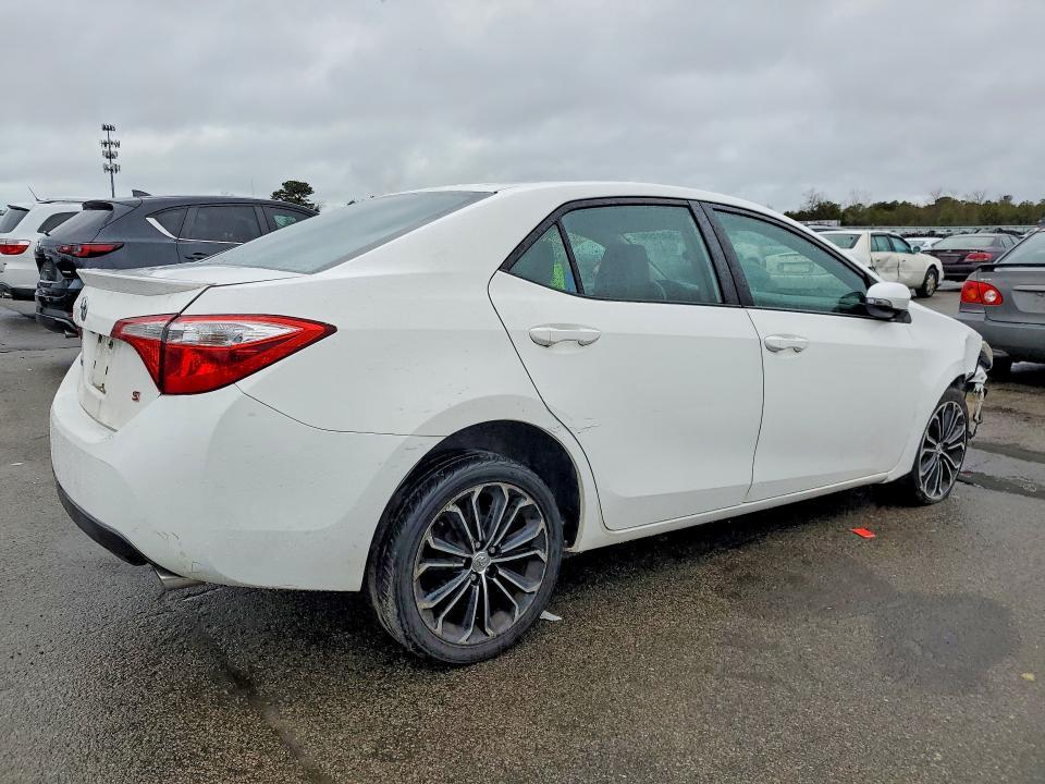 2015 Toyota Corolla s