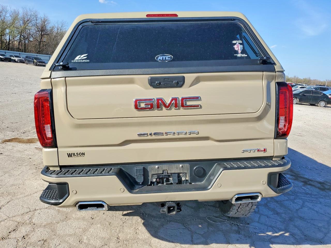 2022 GMC Sierra K1500 AT4