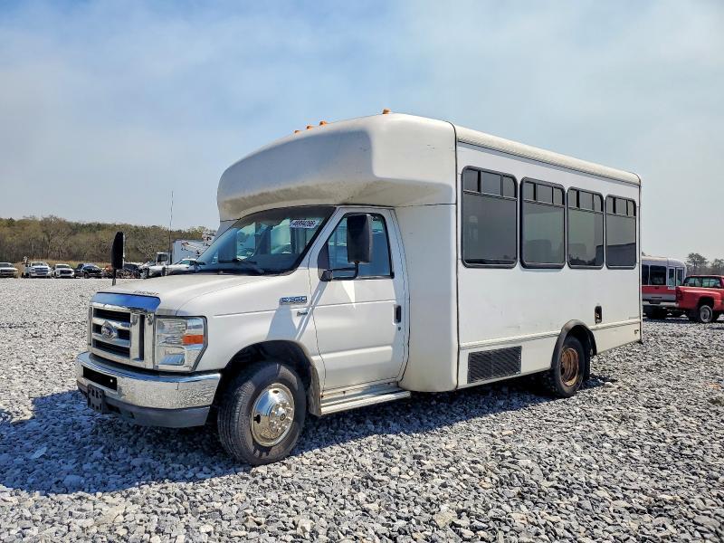 2011 Ford Econoline E350 Super Duty Van