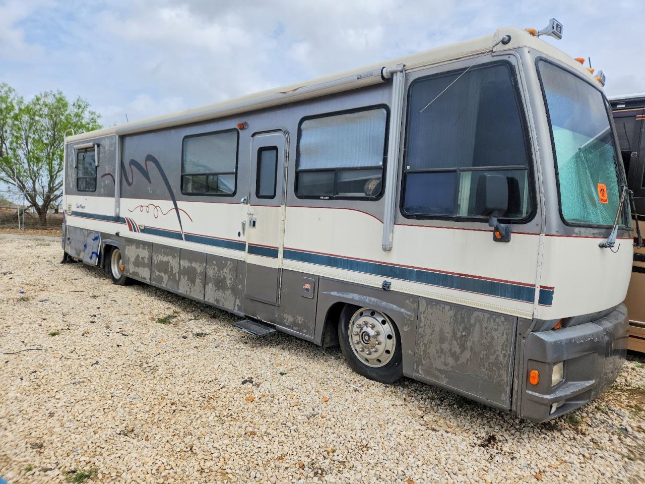 1993 Gulf Stream 1992 Spartan Motorhome