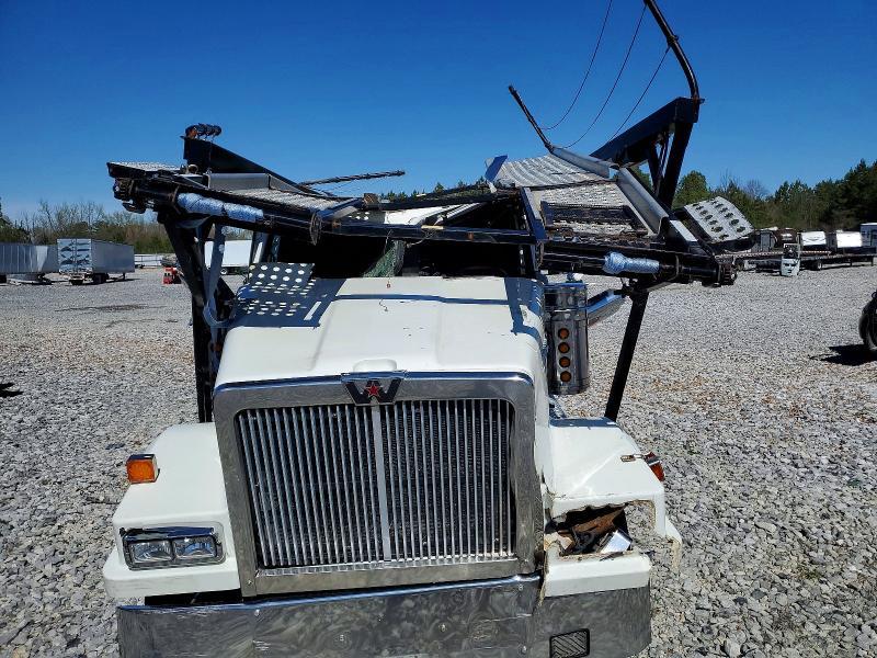 2017 Western Star Conventional 4900SA