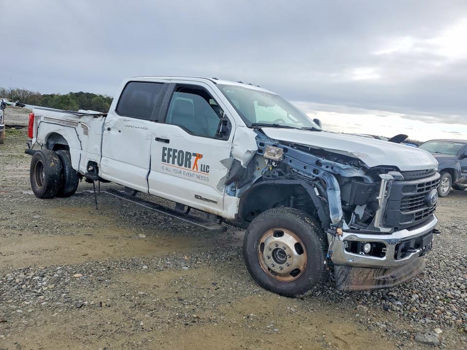 2024 Ford F350 Super Duty