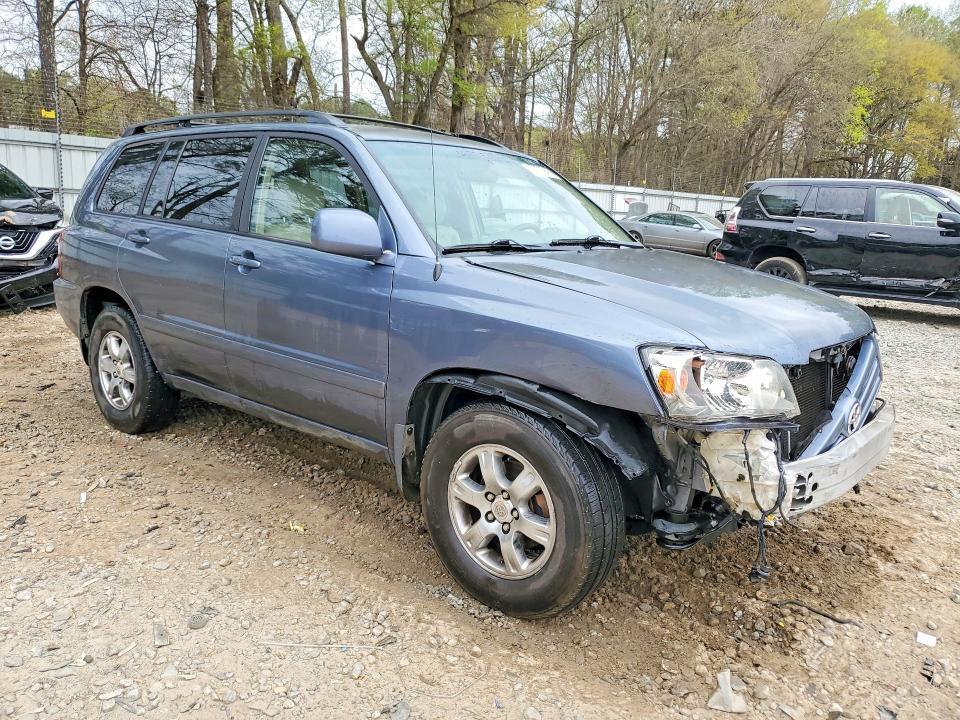 2005 Toyota Highlander Base