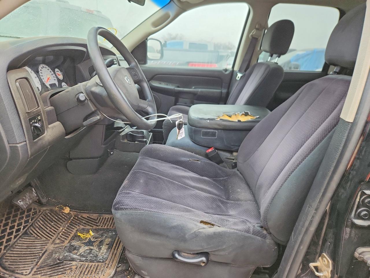 2004 Dodge RAM 1500 ST
