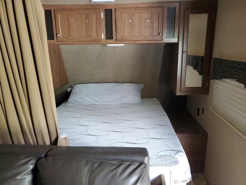 2018 Pioneer Eer Camper