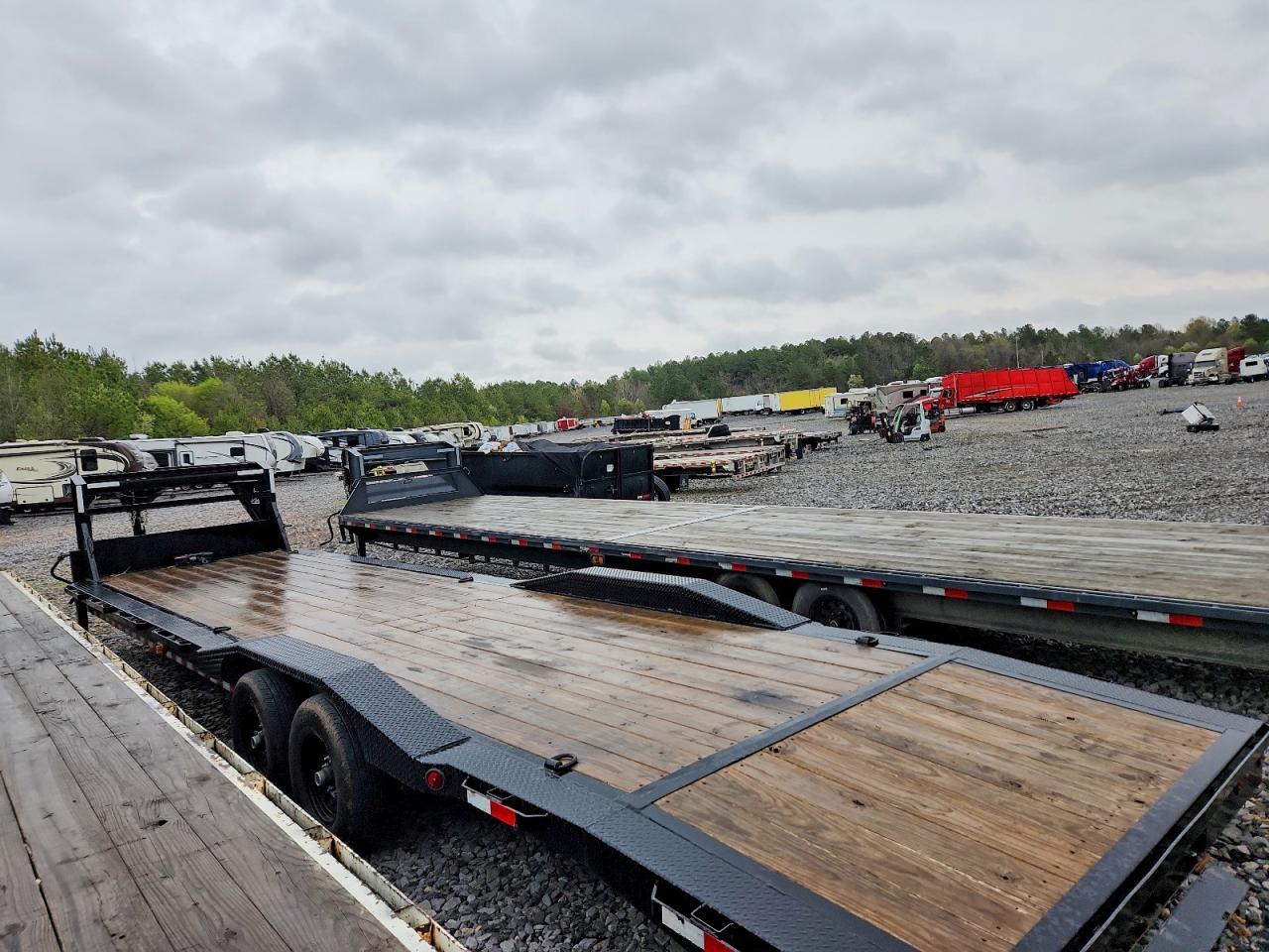 2025 Ironbull Equipment Trailer