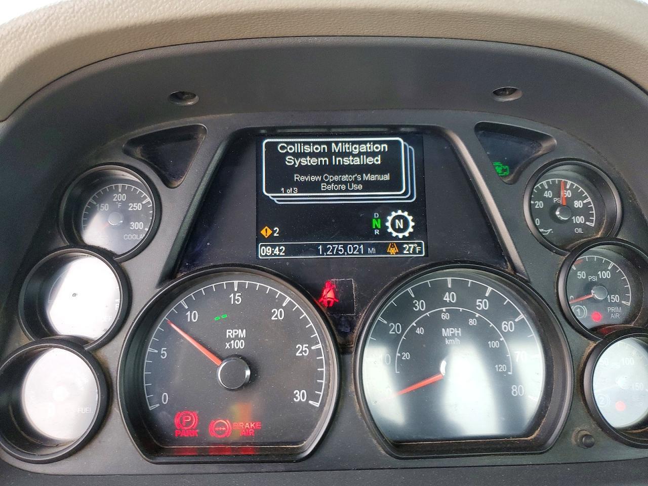 2019 Peterbilt 579 Semi Truck