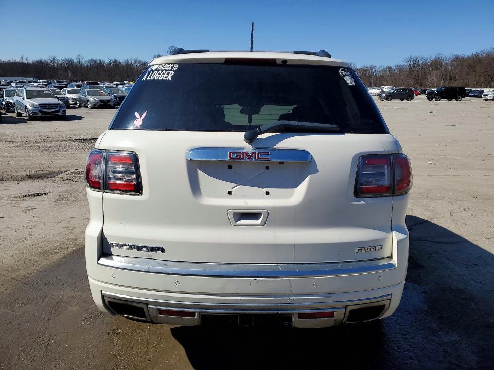2014 GMC Acadia Denali