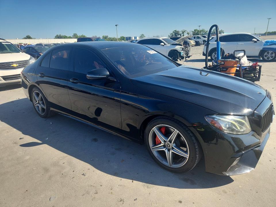 2018 Mercedes-Benz E 300